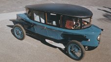 Tropfenwagen - първият сериен автомобил със средно разположен двигател