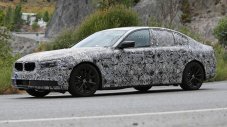 BMW 5-Series ще получи две хибридни версии