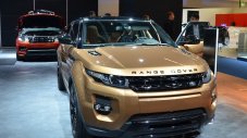 Land Rover показа обновените Evoque и Discovery