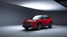 Toyota загатна какъв ще е следващият RAV4