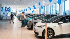 Голямо прочистване в автомобилната индустрия започна