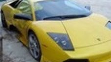 Американец потроши Lamborghini само два часа след като го купи