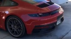 Новото Porsche 911 без камуфлаж (ВИДЕО)