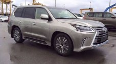 Обновеният Lexus LX570 вече не се крие