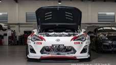 Toyota GT86 с двигател от Nissan GT-R