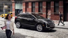 Cadillac показа новия си кросовър
