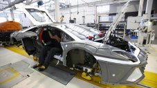 Lamborghini първа преминава на 4-дневна работна седмица 