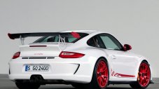 Най-екстремното Porsche 911 остава без механична скоростна кутия
