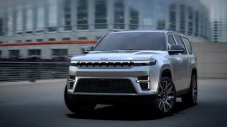 Jeep изтегля над 200 000 коли заради софтуерна грешка