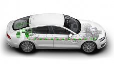 Audi работи върху умен хибрид