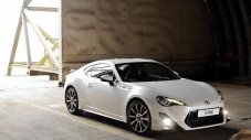 Следващата Toyota GT86 ще ползва шасито на Mazda MX-5