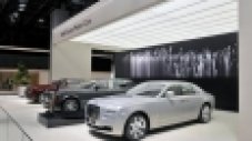 В Париж поръчкови модели на Rolls-Royce за ценители