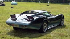 Този Chevrolet Corvette Manta Ray има най-необичайните стопове