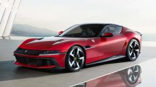 Новото 12Cilndri връща Ferrari към корените