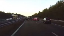 Автопилот на Tesla спаси шофьор в Холандия (ВИДЕО)