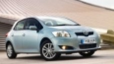 Toyota модернизира двигателите на Auris