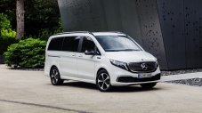 Mercedes-Benz EQV премина тестове на Северния полюс