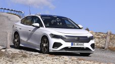 VW тества наследника на Passat