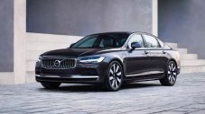 Volvo е заплашен с бойкот в родината си заради... Русия
