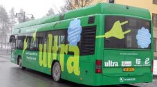 Устройство в Швеция зарежда автобуси за 9 минути