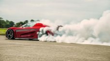 Офертата на Koenigsegg: Плащаш 2 млн. долара и чакаш 5 години