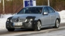 Mercedes-Benz модернизира C-Class
