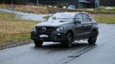Новият Mercedes-Benz ML 63 AMG е готов за BMW X5 M