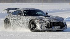 Mercedes-AMG GT Black Series получи огромно антикрило