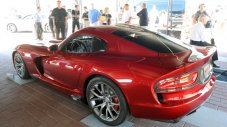 Първият SRT Viper бе продаден 3 пъти по-скъпо
