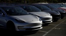 Tesla печели 8 пъти повече от Toyota от продаден автомобил