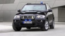 BMW X5 устойчив срещу &bdquo;Калашников&rdquo;