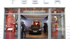 Най-лошото обслужване - в шоурумите на Tesla