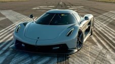 Koenigsegg обеща 500 километра в час!