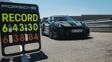 Porsche 911 GT2 RS подобри рекорда на &bdquo;Нюрбургринг&ldquo;