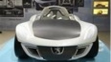 Peugeot Flux - модел пристигнал направо от видео игрите