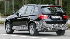 BMW тества обновеното X3