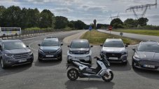 Колите на BMW, Ford и PSA ще се общуват на пътя (ВИДЕО)