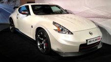 Това е Nissan 370Z Nismo