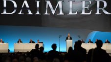 Акционер в Daimler поиска да говори гол пред шефовете 