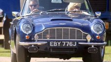 Aston Martin-ът на принц Чарлз върви на... вино