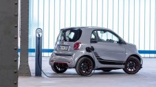 Smart търси помощ за възраждане на ForTwo с електрически мотор