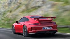 Porsche: сменяме двигателя на всички 911 GT3