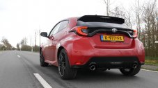 Колко бърза е Toyota GR Yaris в реални условия?
