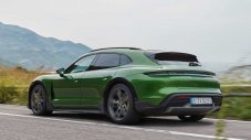 Porsche Taycan получи и практичен комби-вариант