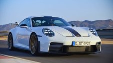Porsche на съд заради продажба на учебен автомобил