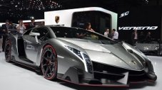 Lamborghini Veneno е купуван на сляпо