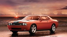 Chrysler готви конкурент на Camaro Z/28