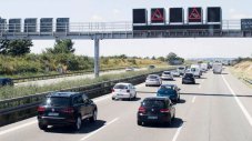 Електромобилите правят ограниченията по аутобаните ненужни