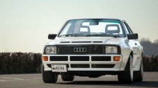 Audi Sport Quattro минава под чука