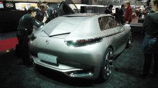 Задава се заместникът на Citroen C6
